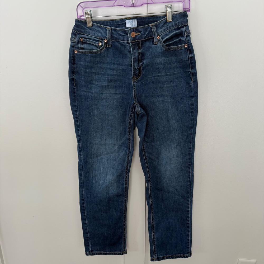Time and Tru Women's Straight‎ Leg Jeans Denim Stretch 8P Petite